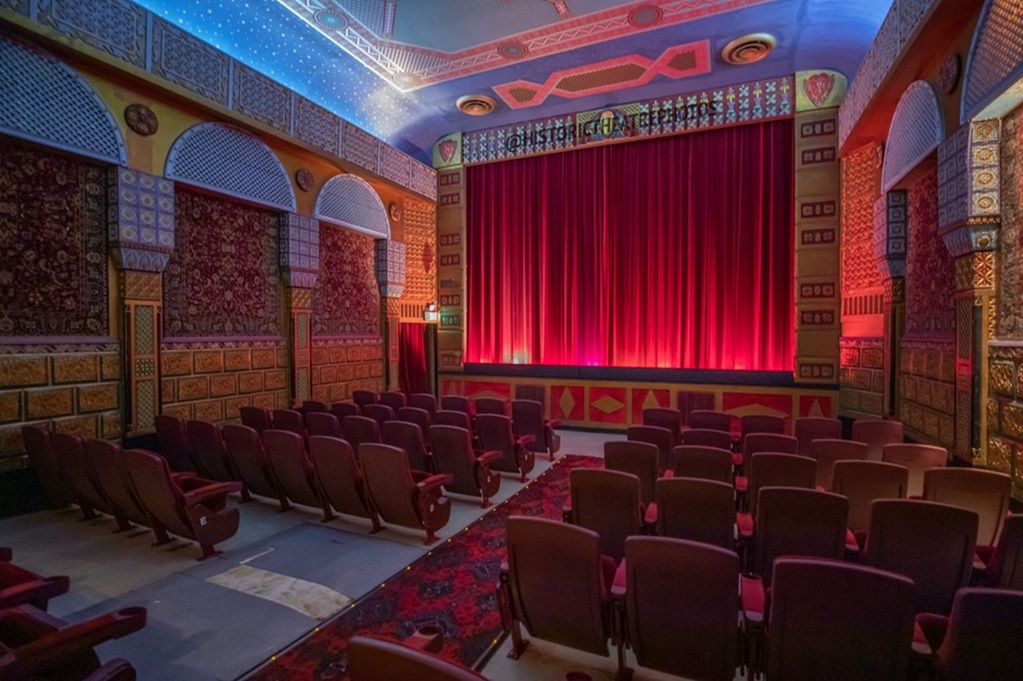 12 bioskop unik di seluruh penjuru dunia