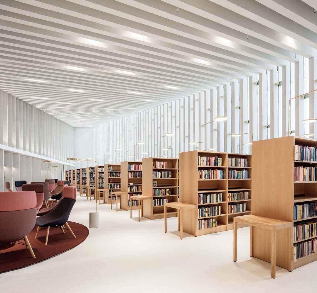 Desain perpustakaan di dunia paling modern yang mengikuti perkembangan zaman. Dibangun dengan konsep yang unik hingga paling megah._1.7
