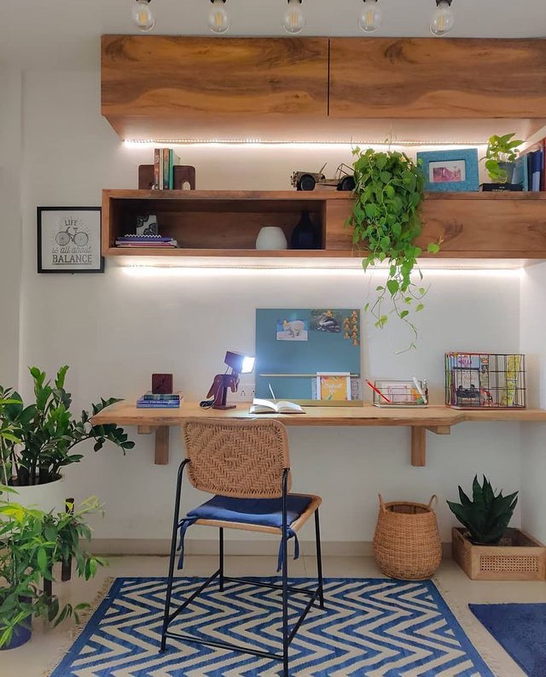 8 Tips Atasi Burnout Saat WFH + Inspirasi Desain Ruang Kerja casa indonesia