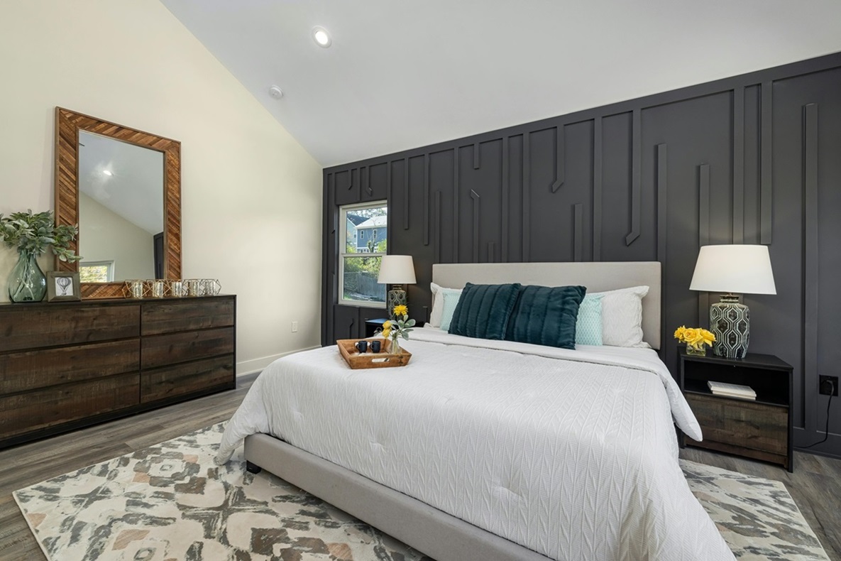 wall moulding kamar tidur