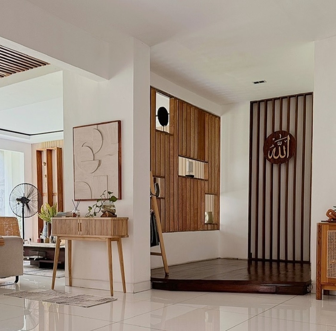 6 desain mushola dalam rumah, sambut ramadan lebih nyaman!