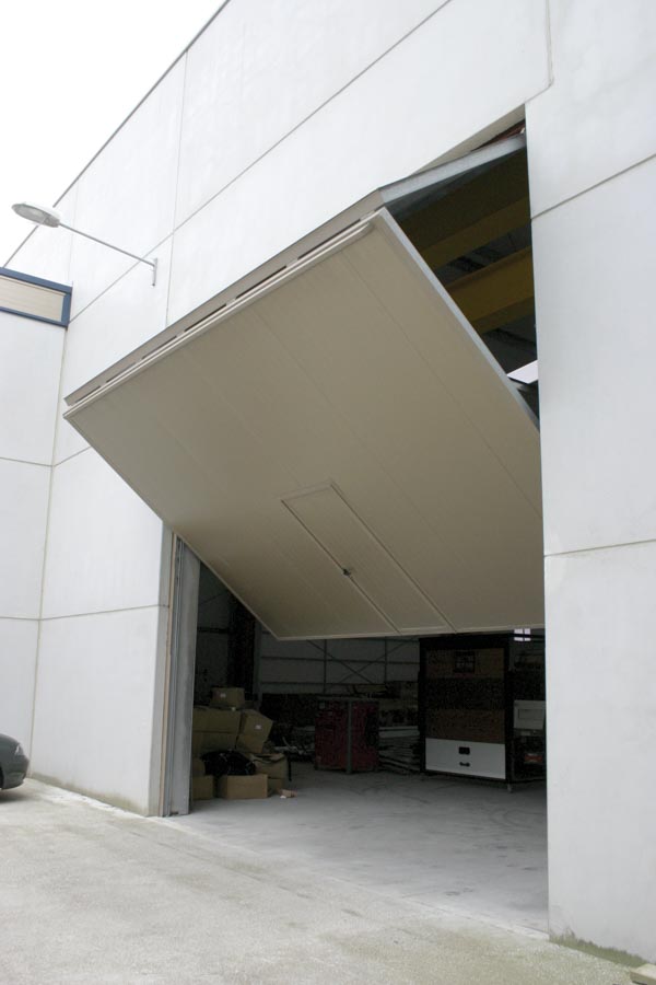 model pintu lipat besi terbaru