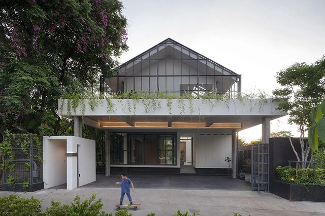 keramik garasi mobil mewah