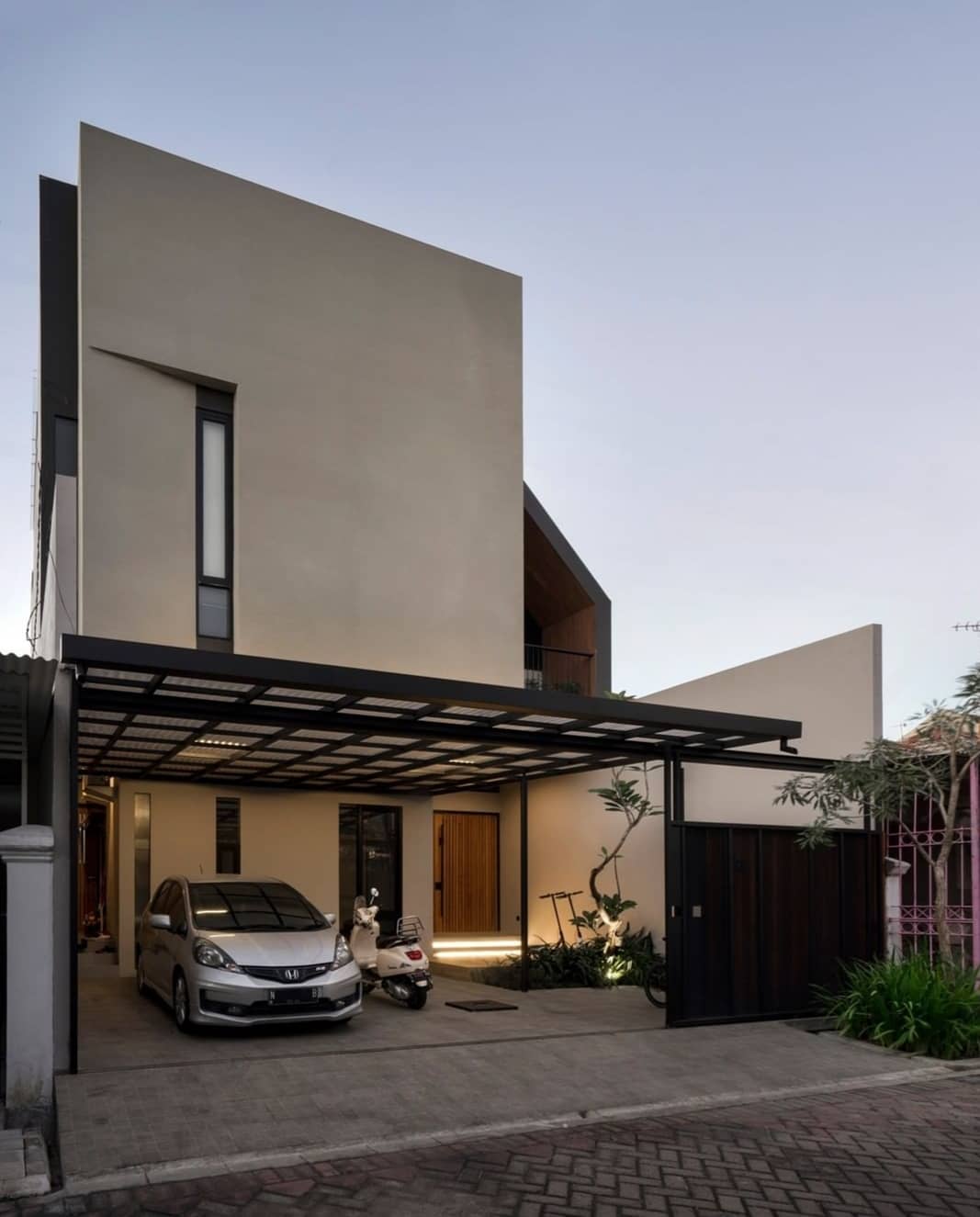 keramik garasi mobil mewah