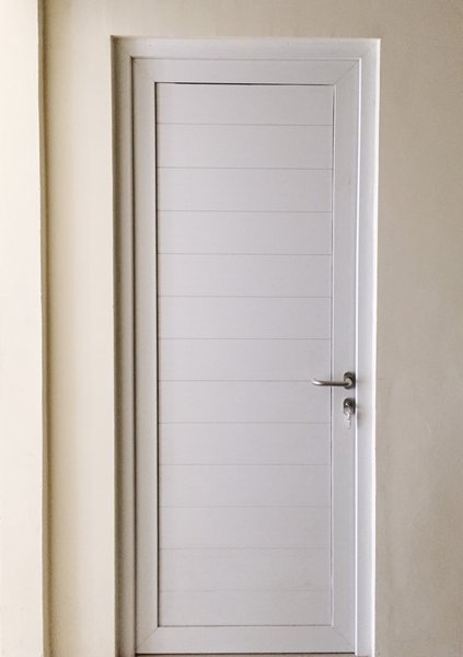 pintu kamar mandi upvc