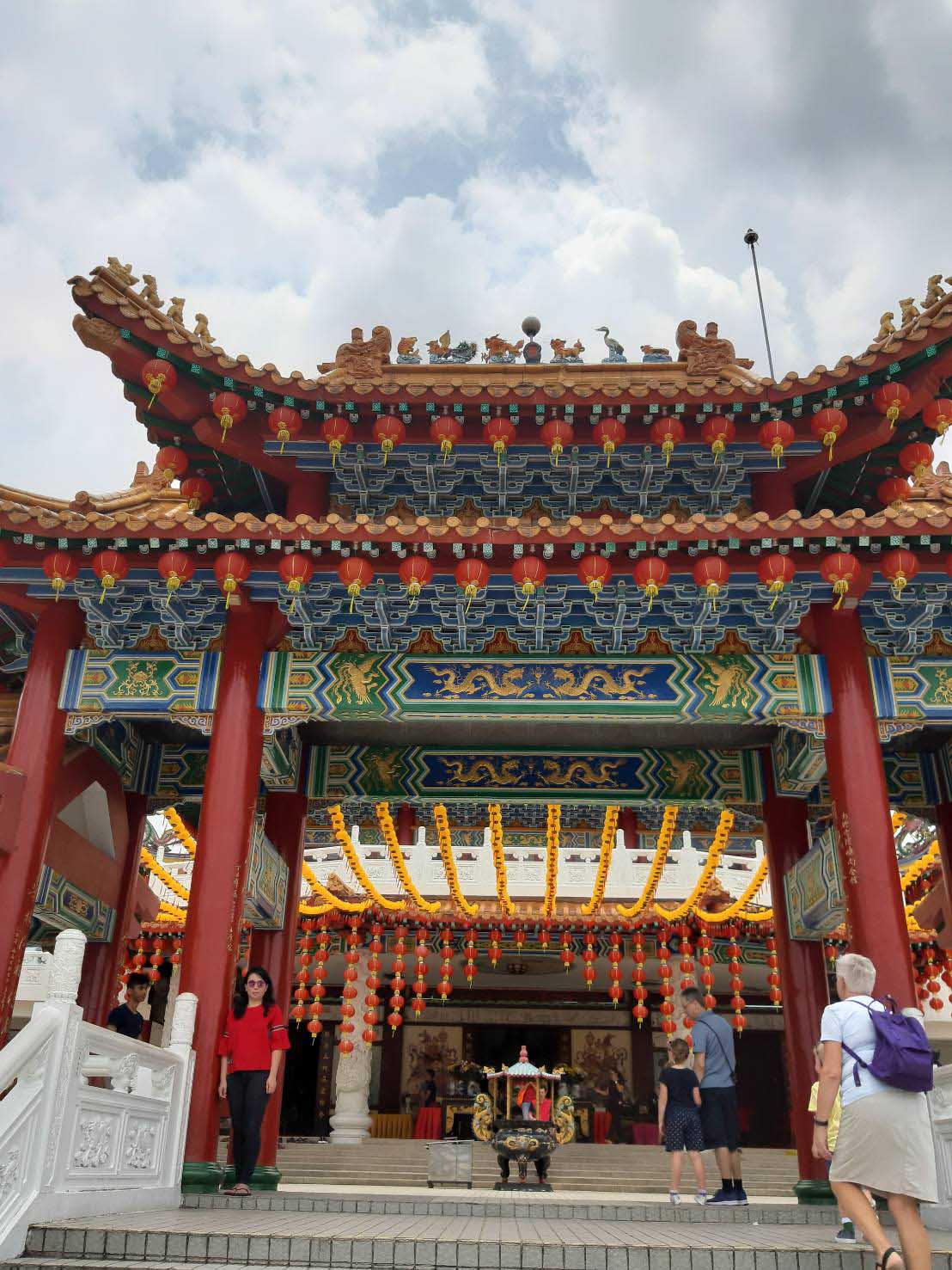 Keindahan Kuil Tiongkok di Atas Bukit Kuala Lumpur CASA Indonesia