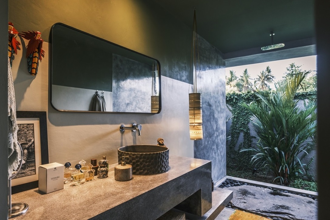 desain kamar mandi hotel