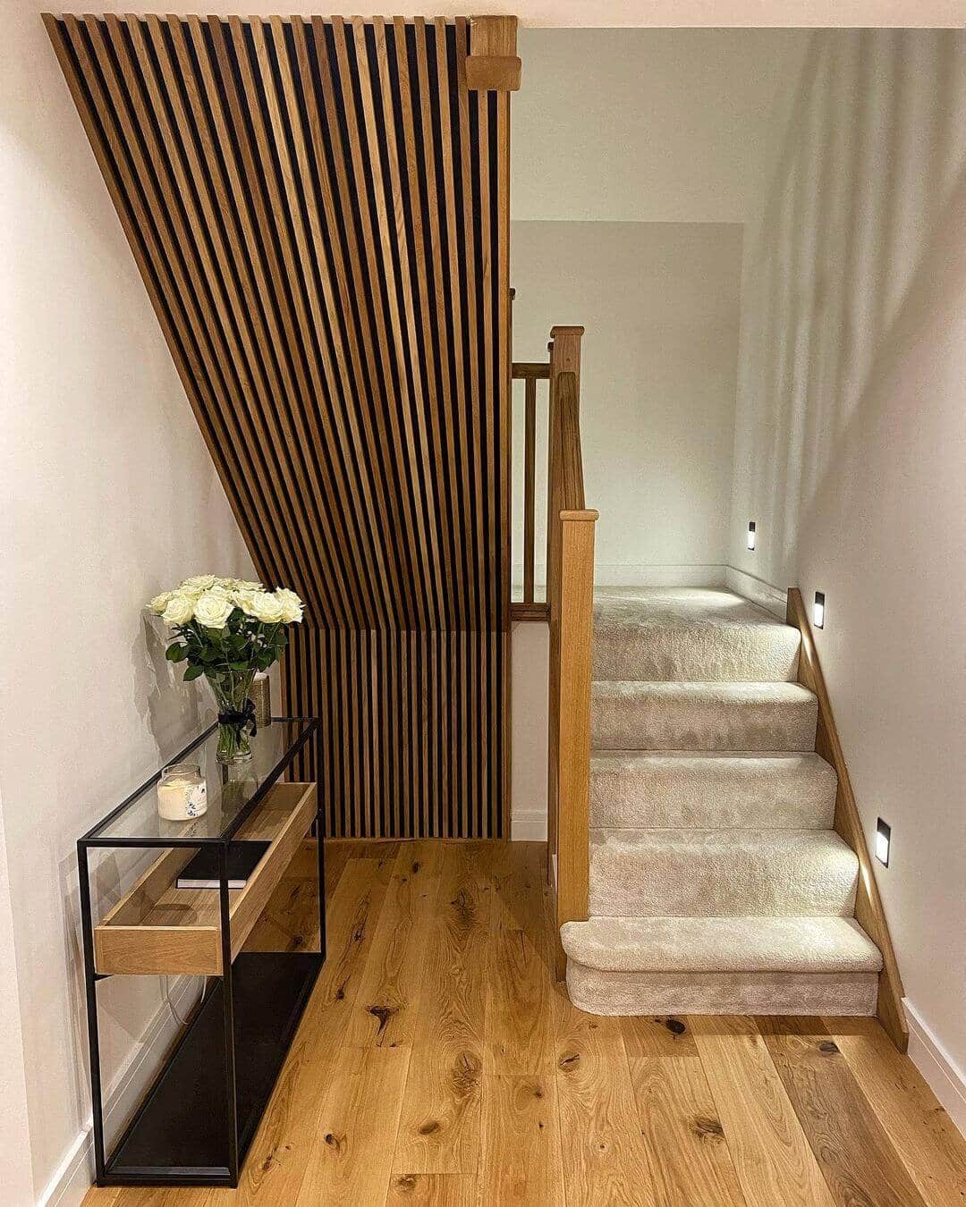 ukuran tangga minimalis untuk rumah kecil