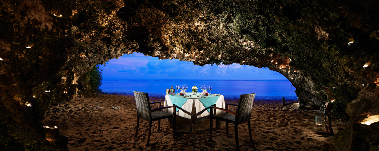 5 Resto Eksklusif untuk Dinner Romantis di Bali