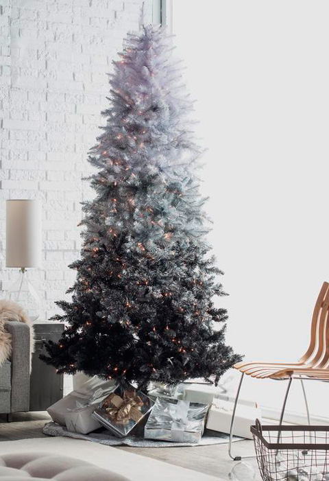 5 Tema Warna Unik untuk Pohon Natal 