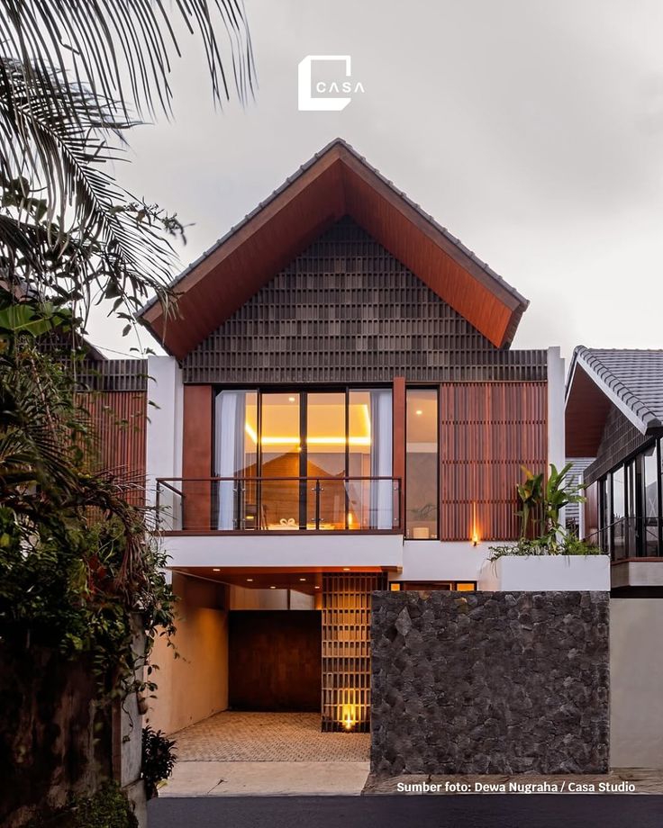 fasad rumah scandinavian 2 lantai