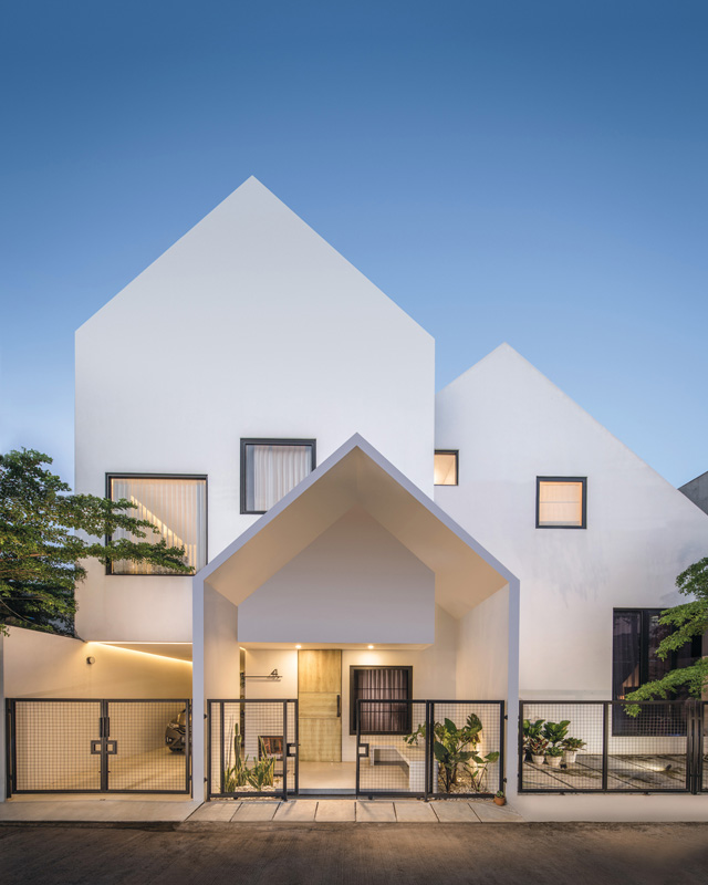 Fasad rumah gaya modern / EN House oleh DFORM / Kiearch