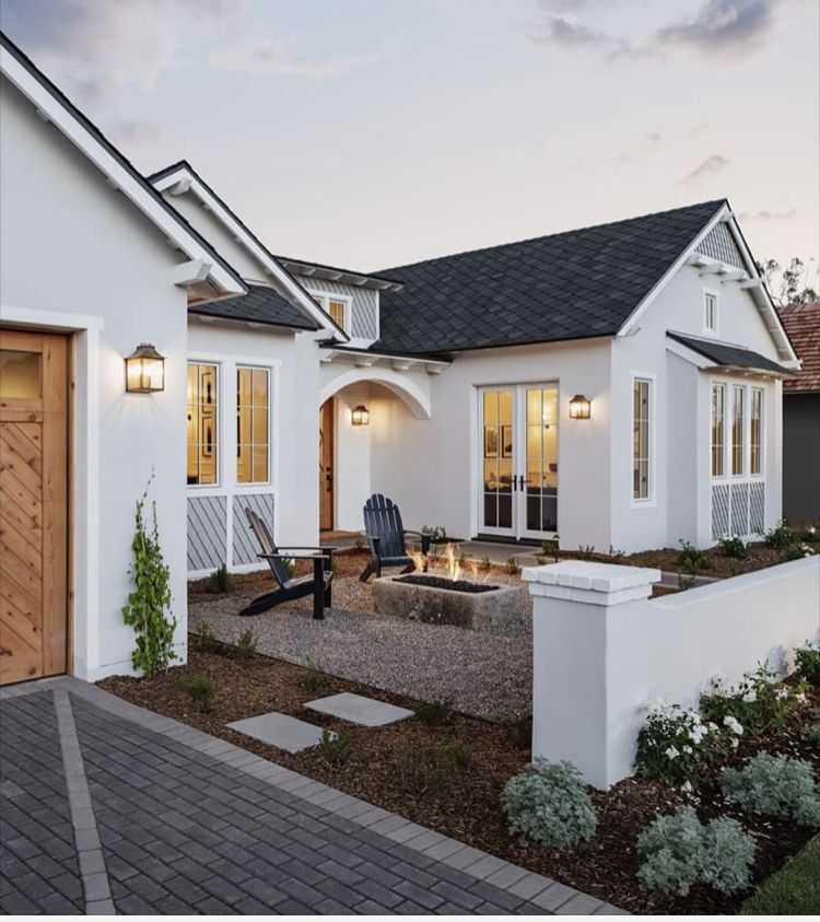 model rumah pintu utama menghadap samping