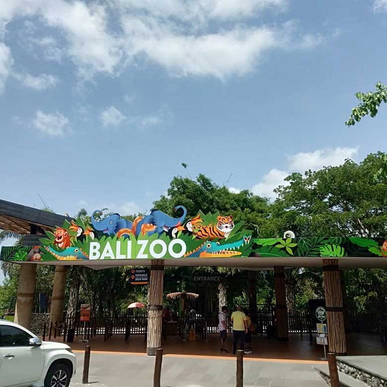 bali zoo park