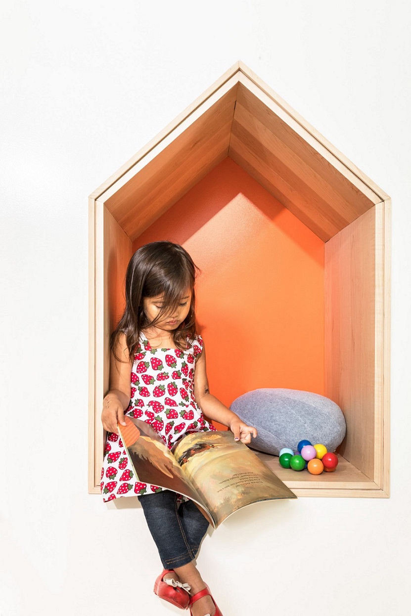 daycare sederhana dengan coworking space untuk orang tua casa indonesia