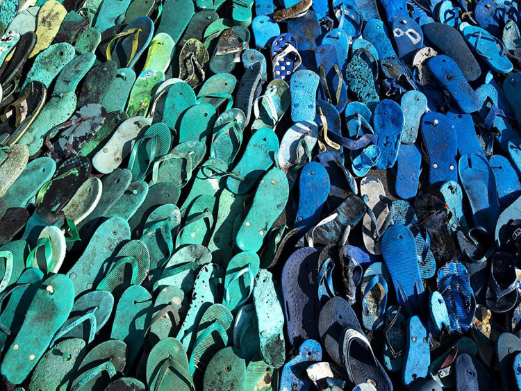 5.000 sampah sandal dipamerkan di desa potato head