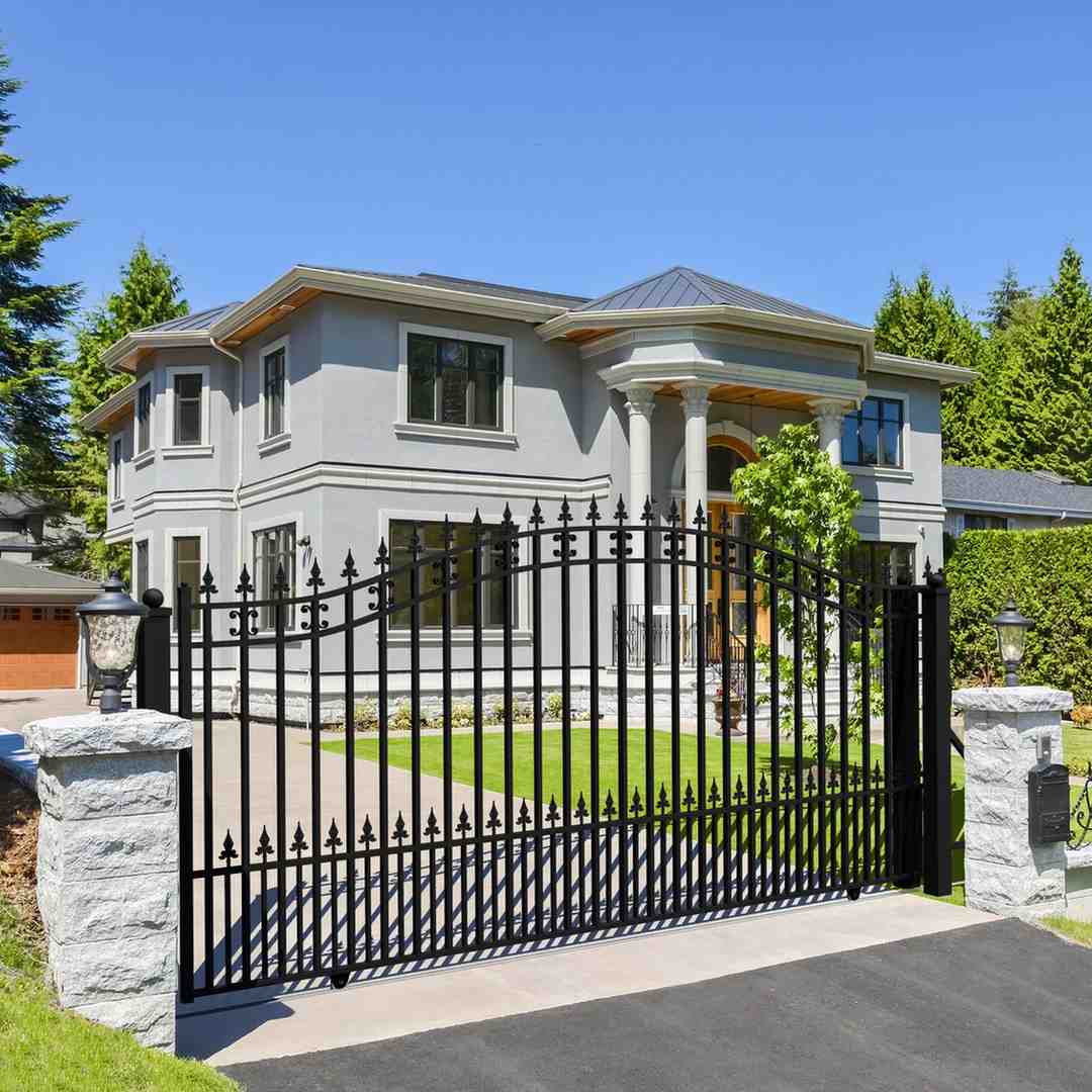 pagar besi klasik minimalis