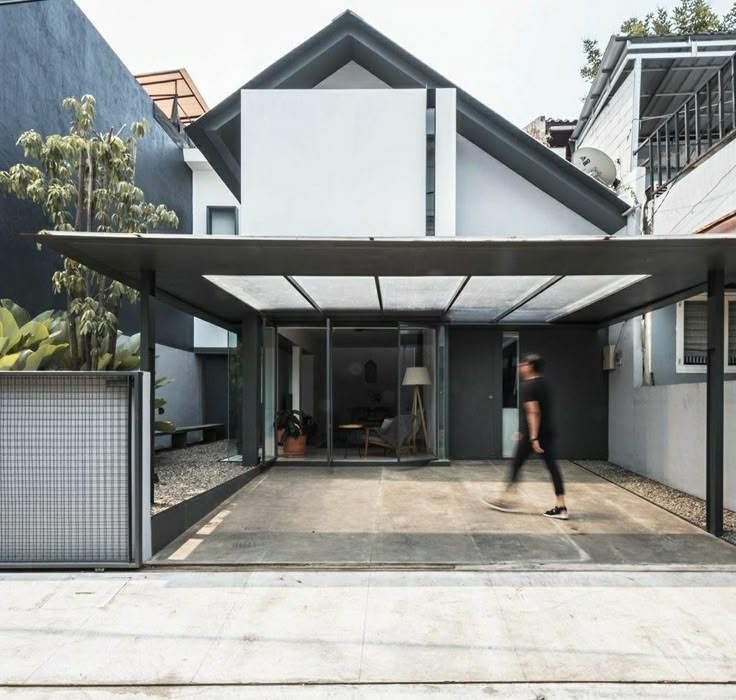 perbedaan carport dan garasi