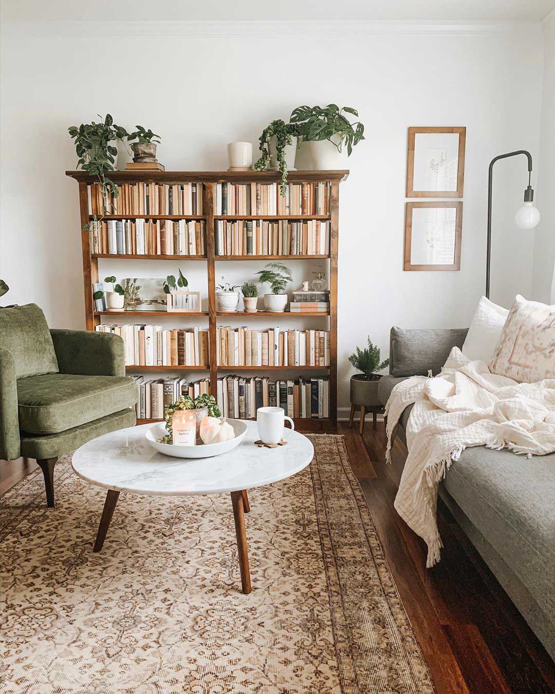 Perpustakaan di Rumah: Dari Sudut Kosong Jadi Ruang Membaca