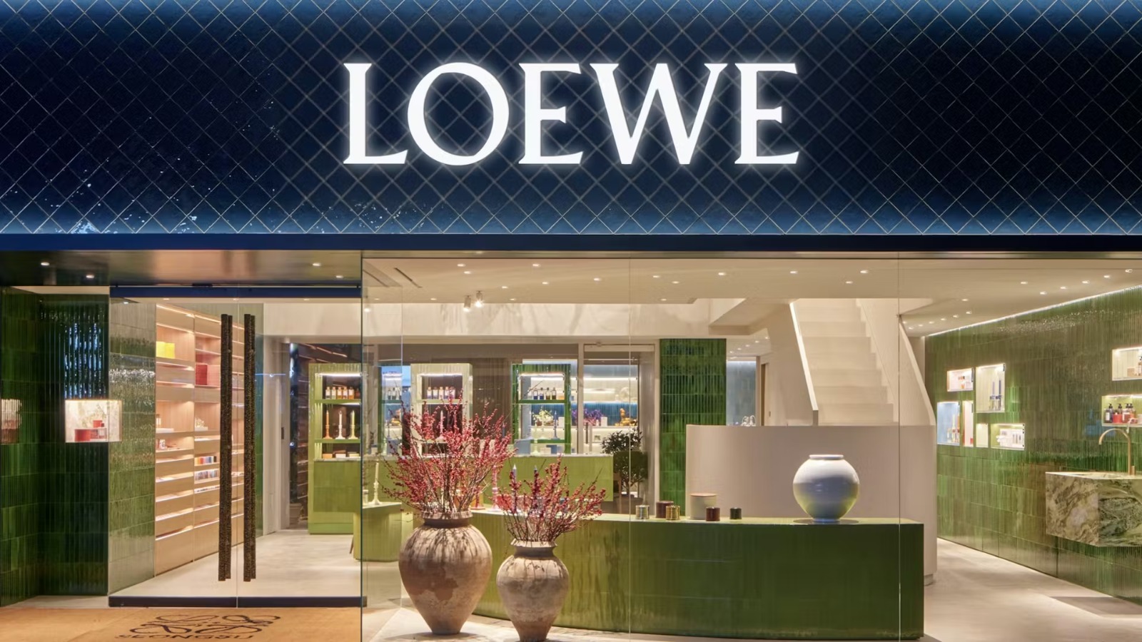 Loewe Buka Flagship Perfumes Store Pertama di Seoul