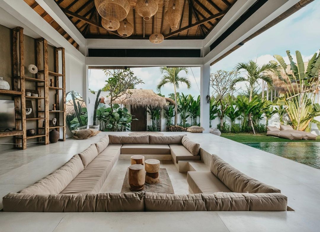 21 Inspirasi Rumah Tropis Gaya Villa Bali, Liburan di Rumah!