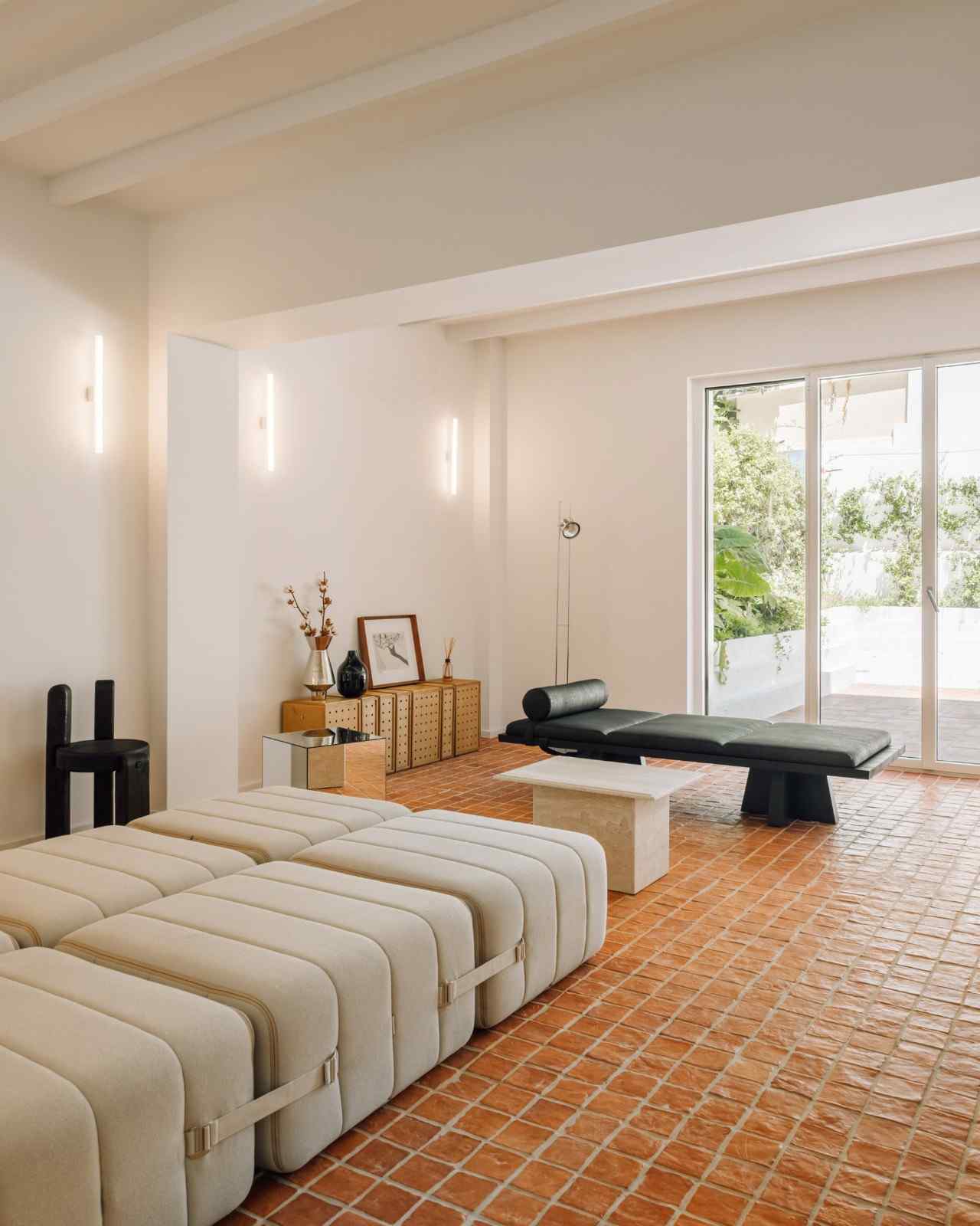 AB+AC Architects Hadirkan Urban Retreat Alam di Lisbon 