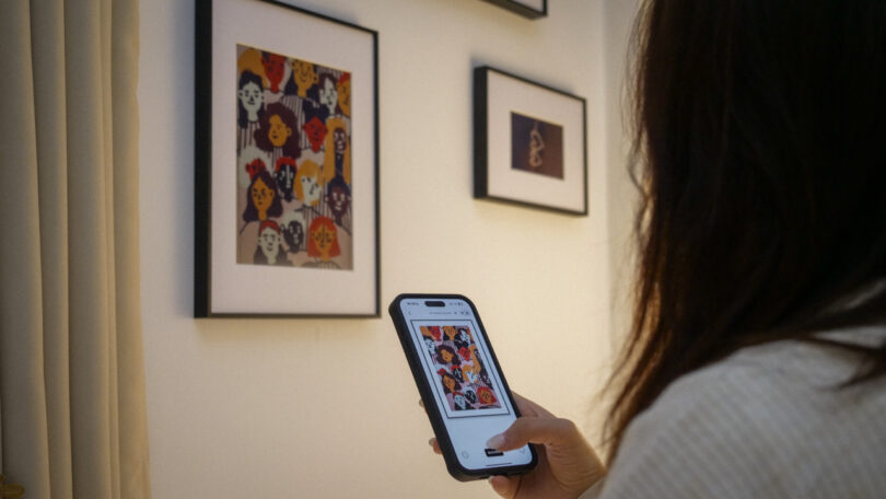 Digital Art Naik Level Bersama BLOOMIN8 E-Ink Canvas