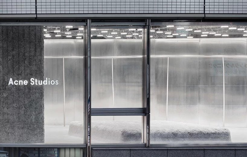 Butik Berbalut Besi dari Acne Studios di Nagoya