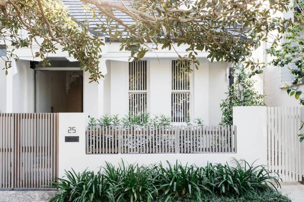 Cantik! 7 Pagar Teras Minimalis untuk Rumah Modern
