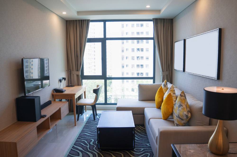 4 Cara Memasang Gorden Jendela di Rumah, Mudah dan Praktis!