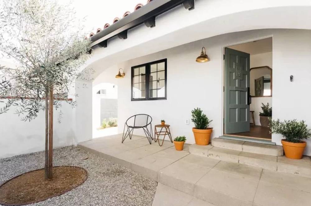 Panduan Lengkap Tentukan Model Anak Tangga Teras Depan Rumah