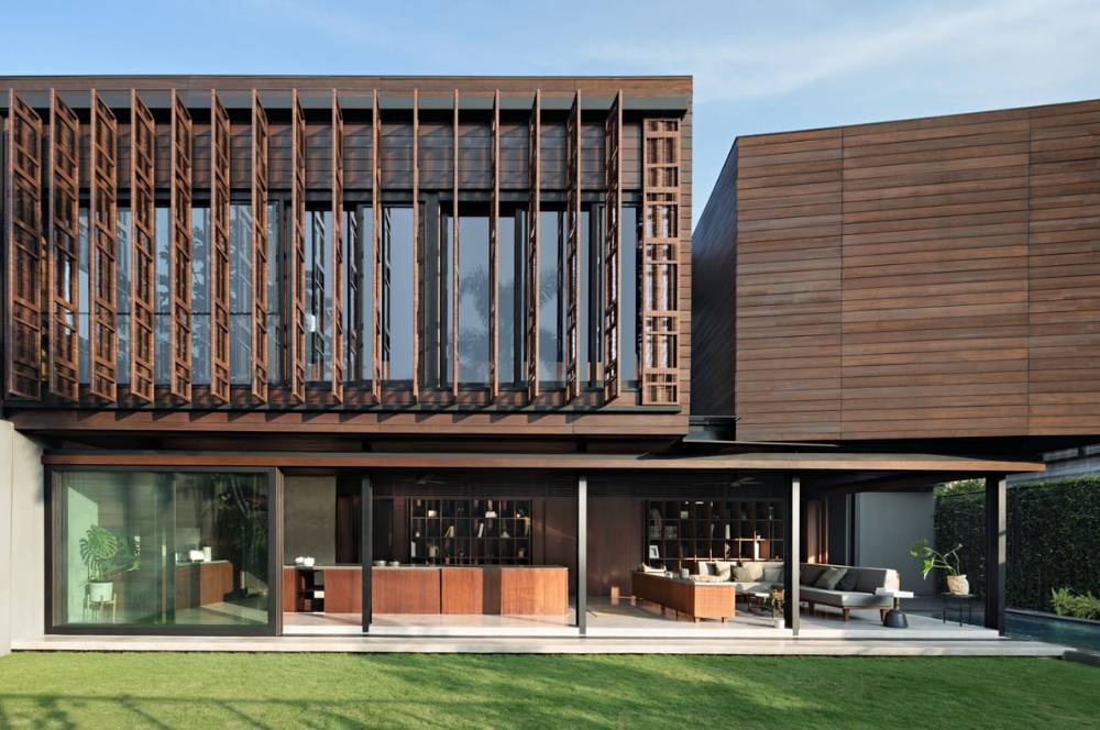 Inspirasi Rumah Kayu 2 Lantai Modern dari 4 Arsitek 