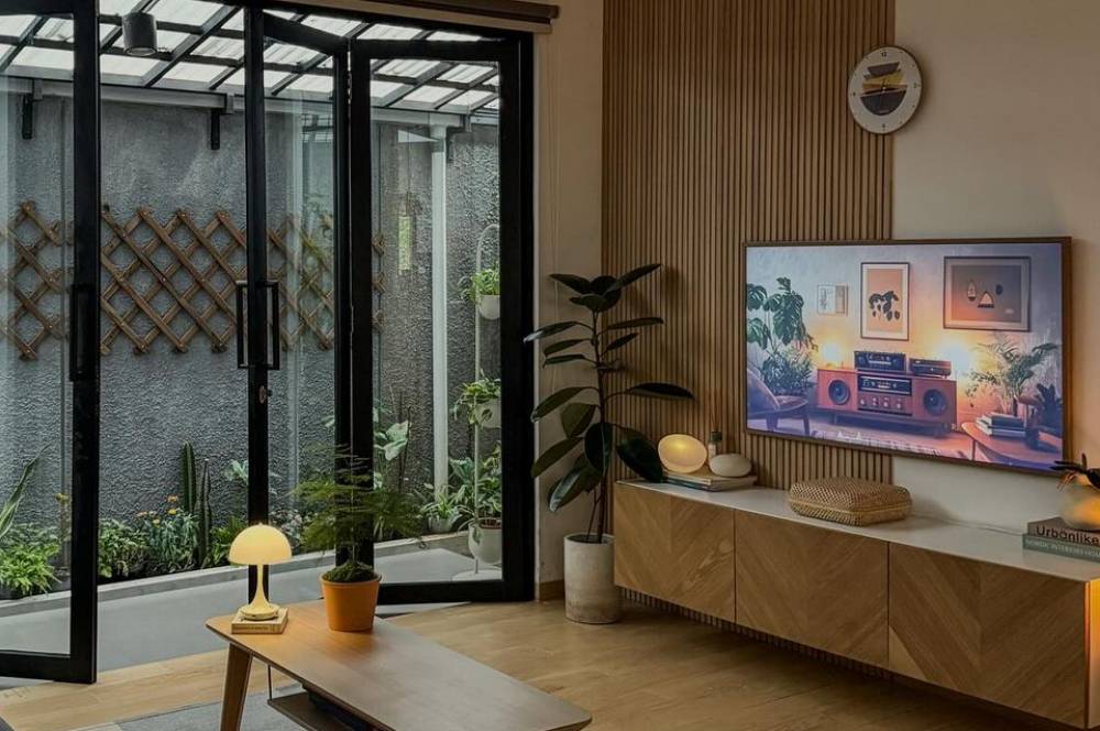 8 Trik Desain Ruang Tamu 3x3 dengan Pintu Samping