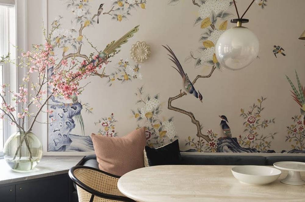 Mudah Banget! Ternyata Ini Cara Melepas Wallpaper Dinding