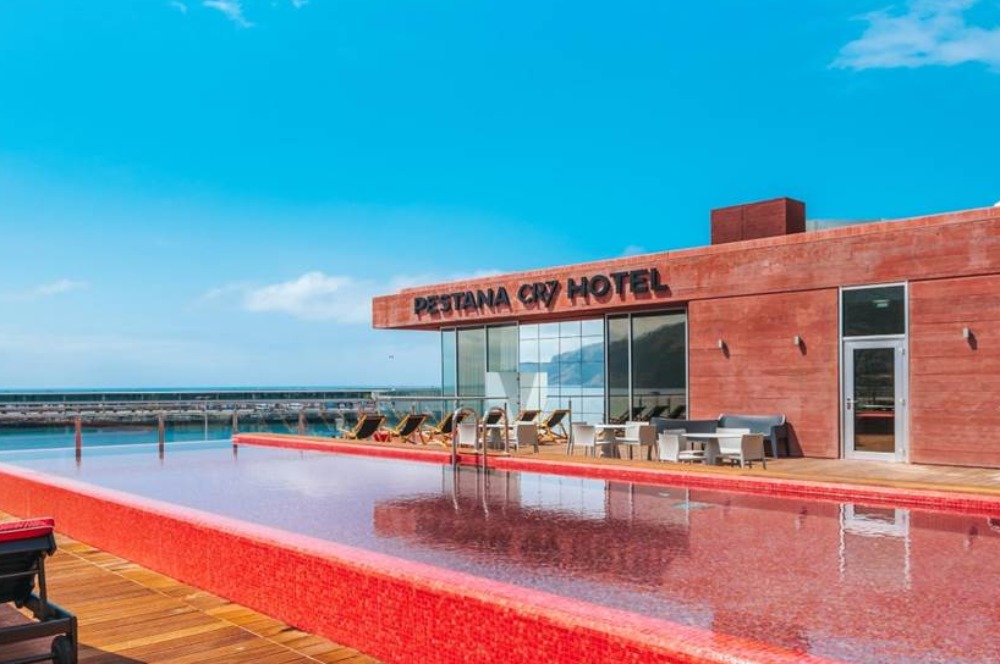 Pestana CR7, Hotel Ronaldo untuk Pasien Corona?