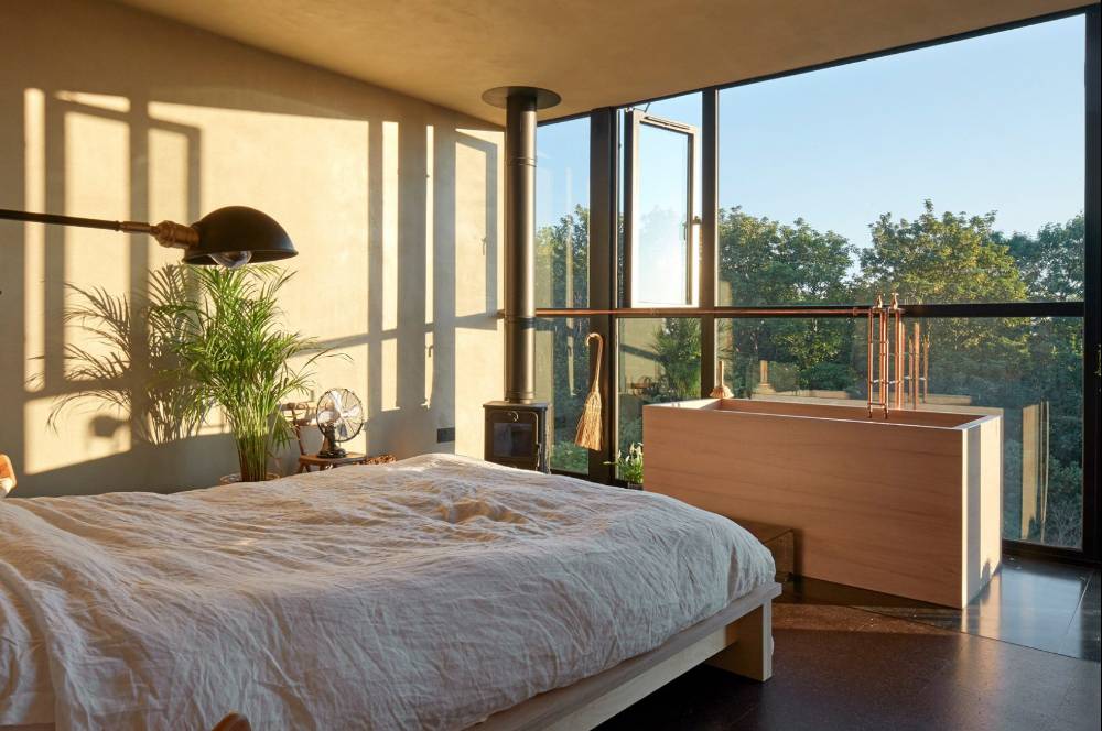 Rasakan Sensasi Desain Kamar Mandi Hotel di Rumah!