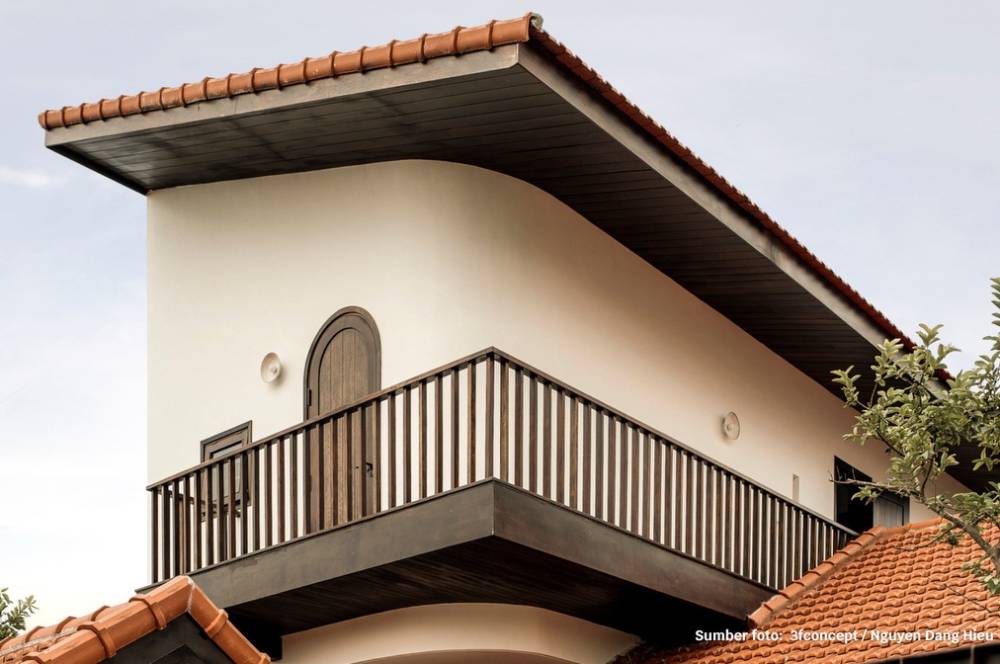 8 Desain Pagar Balkon Lantai 2, Estetis dan Tetap Aman!