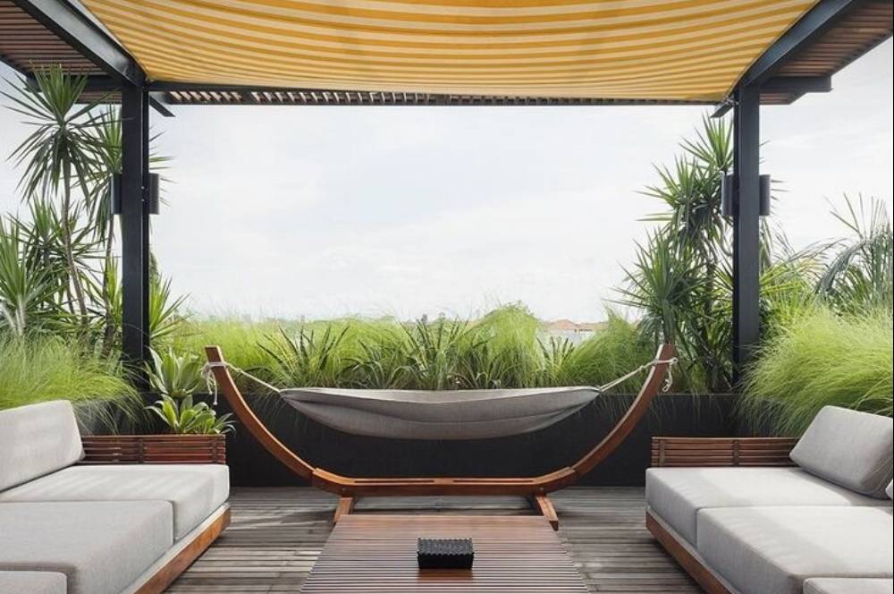 Ini Desain Teras Rooftop untuk Rumah Kecil, Menarik!