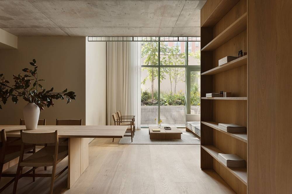 Showroom Dinesen di Brooklyn, Ruang Hidup Berbasis Kayu