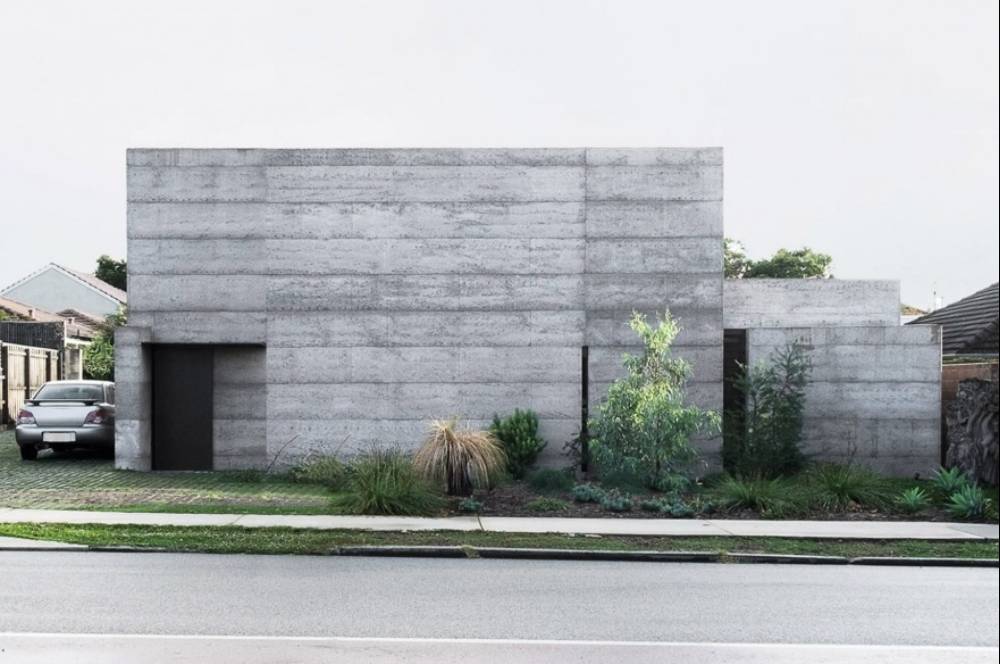 Rumah Dengan Fasad Tanpa Jendela: Tren Baru Arsitektur 2025