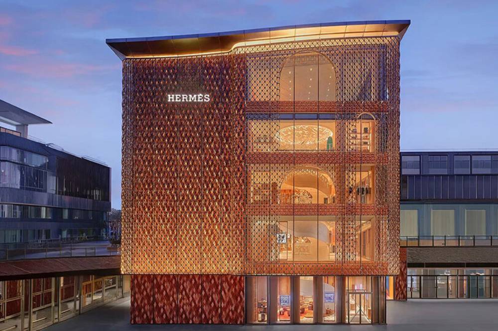 Bukan Sekadar Toko, Hermès Hadirkan Ikon Baru Beijing