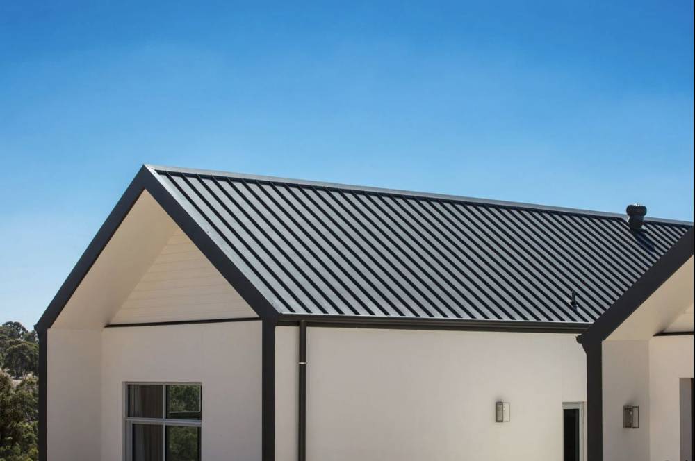 5 Cara Pasang Baja Ringan Atap Miring di Rumah Minimalis