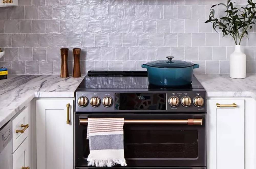 5 Ide Penempatan Handuk Dapur yang Hemat Ruang