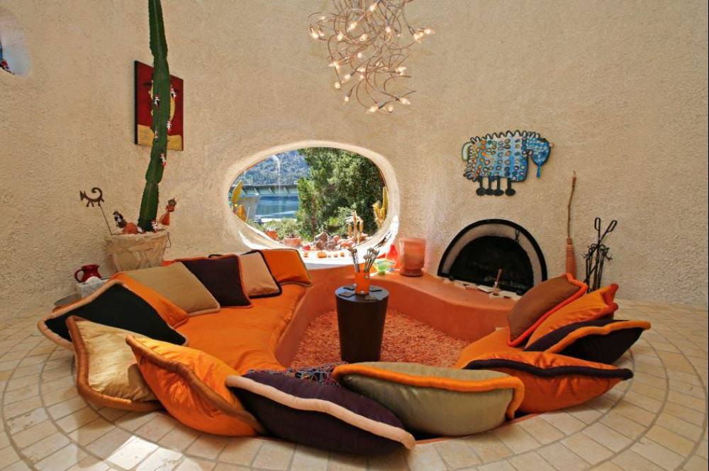 Mau Ikut Tren Sunken Living Room? Perhatikan Hal Berikut!