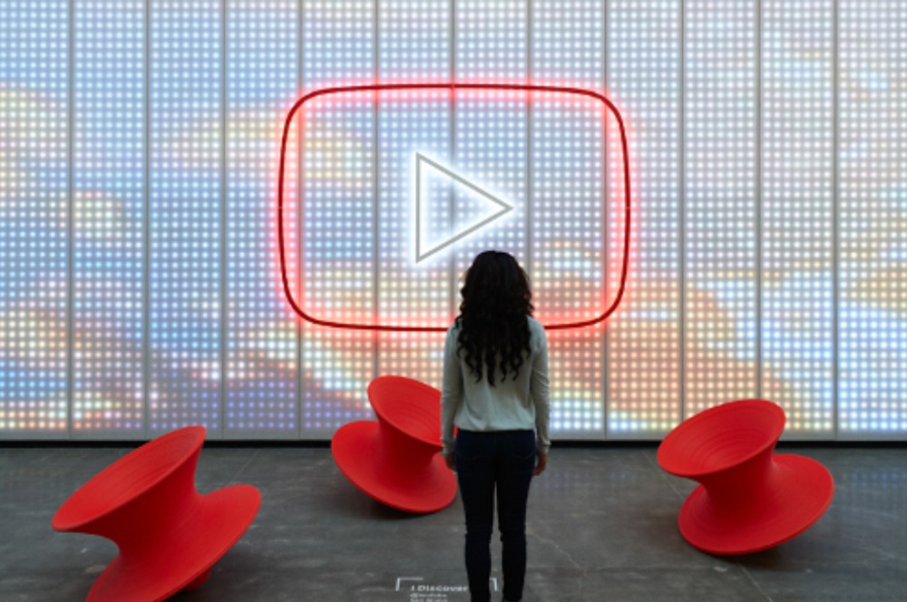 Intip Lobby HQ YouTube di California yang Interaktif