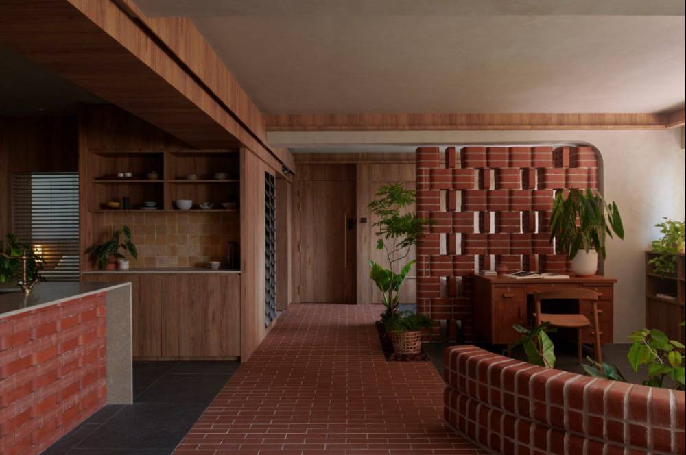 Flat Singapura Direka Menjadi Hunian Tropis Bernuansa Taman