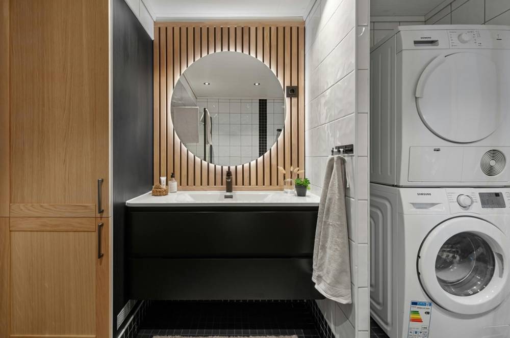 6 Ide Ruang Cuci Dekat Kamar Mandi Dengan Desain Compact