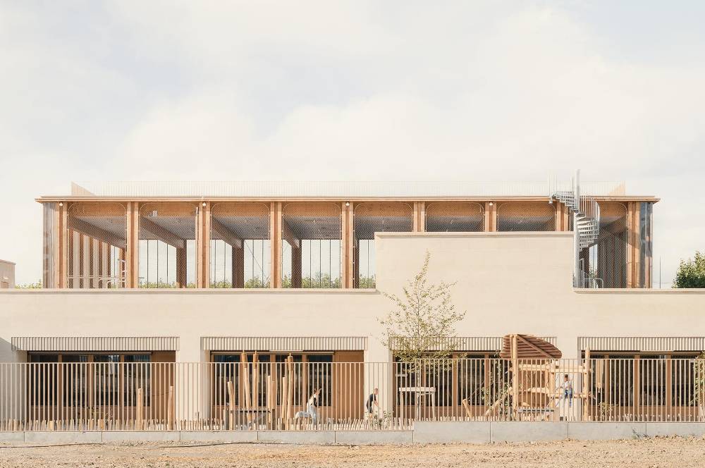 Intip Kehebatan Desain Sekolah Serba Kayu di Prancis