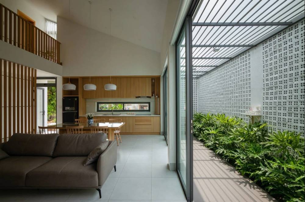 Memanfaatkan Lorong Samping Rumah Jadi Area Fungsional