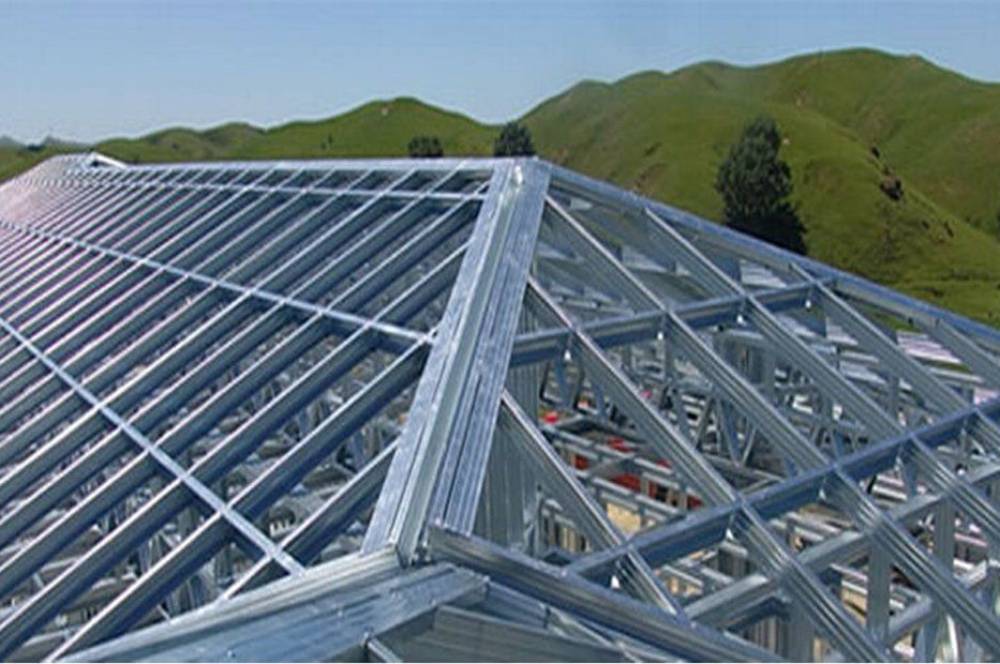 Cara Menghitung Rangka Atap Baja Ringan per m2 Rumah